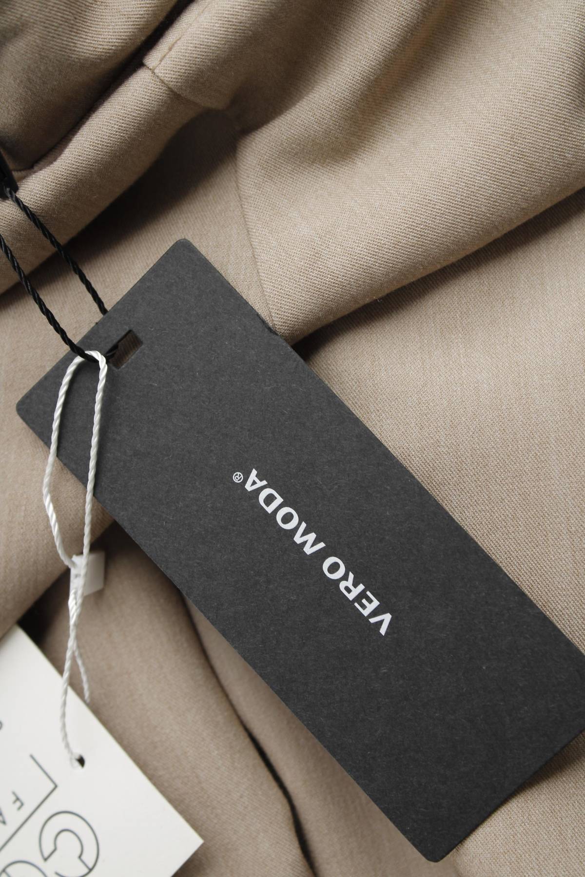 Дамски панталон Vero Moda3