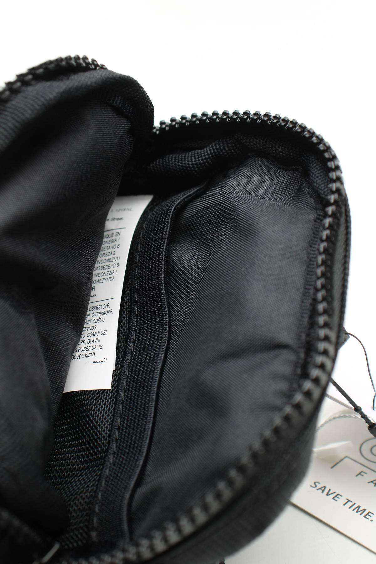 Τσάντα Nike Air Max3 - Contourshop.gr Τσάντα Nike Air Max3