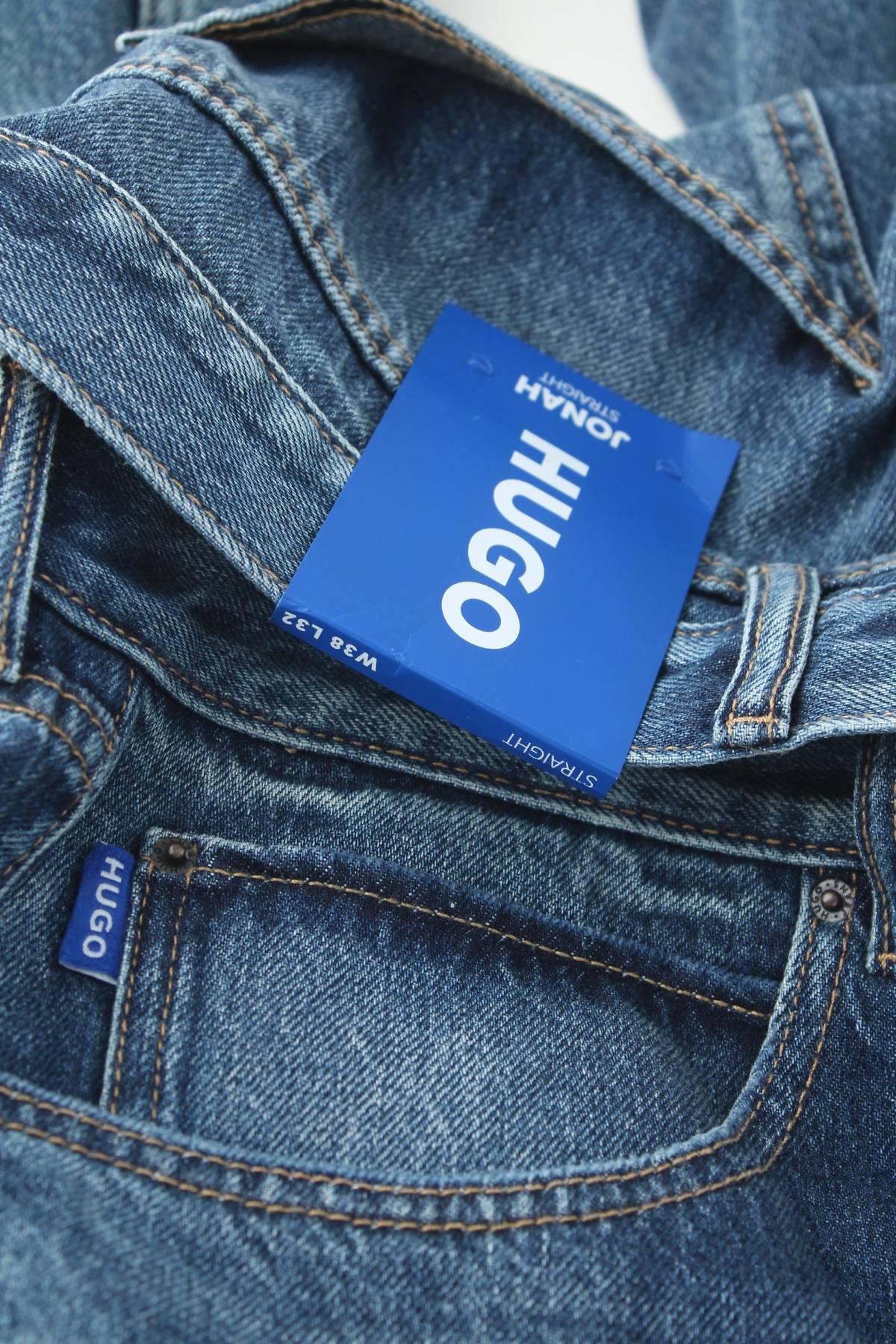 Ανδρικά τζιν HUGO BOSS3