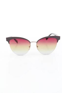 Слънчеви очила Longchamp1