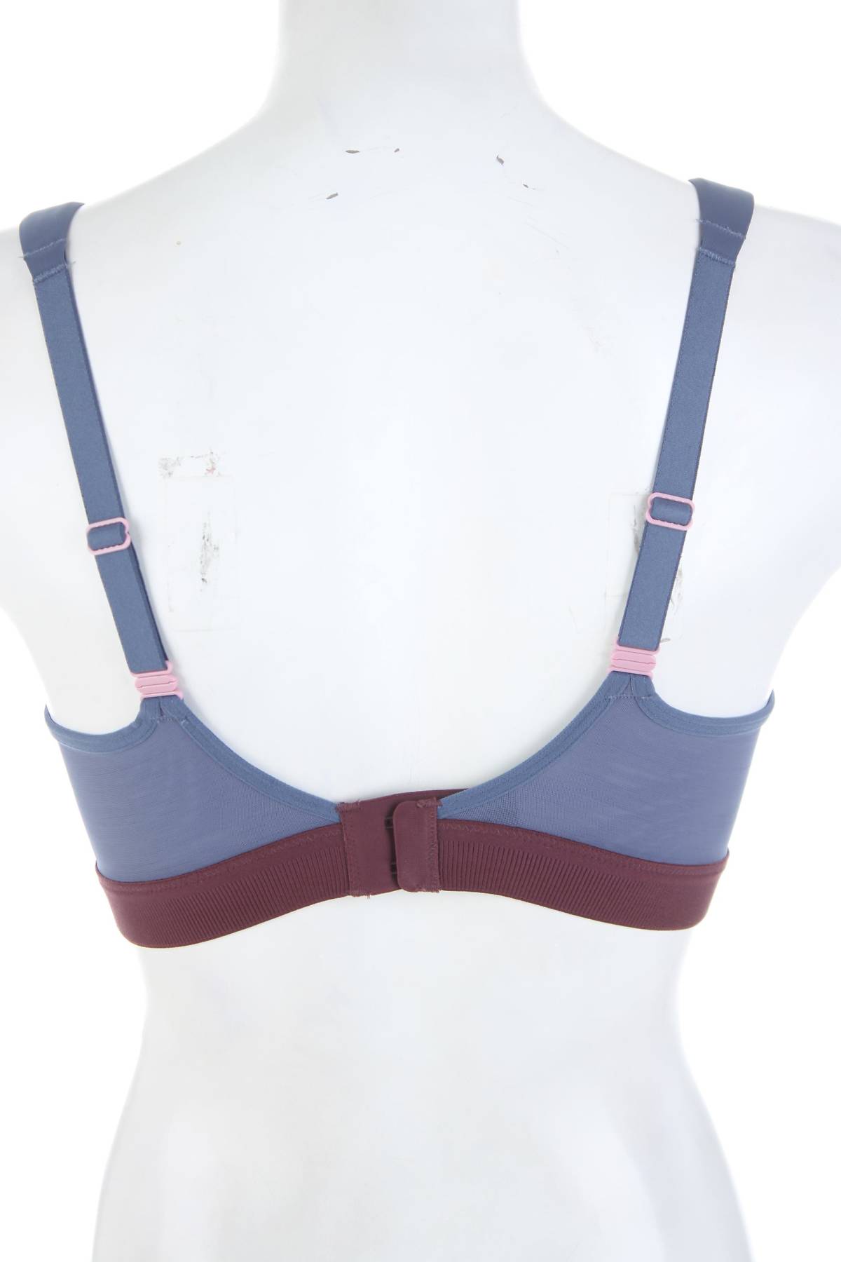 Спортен сутиен Triumph Triaction2