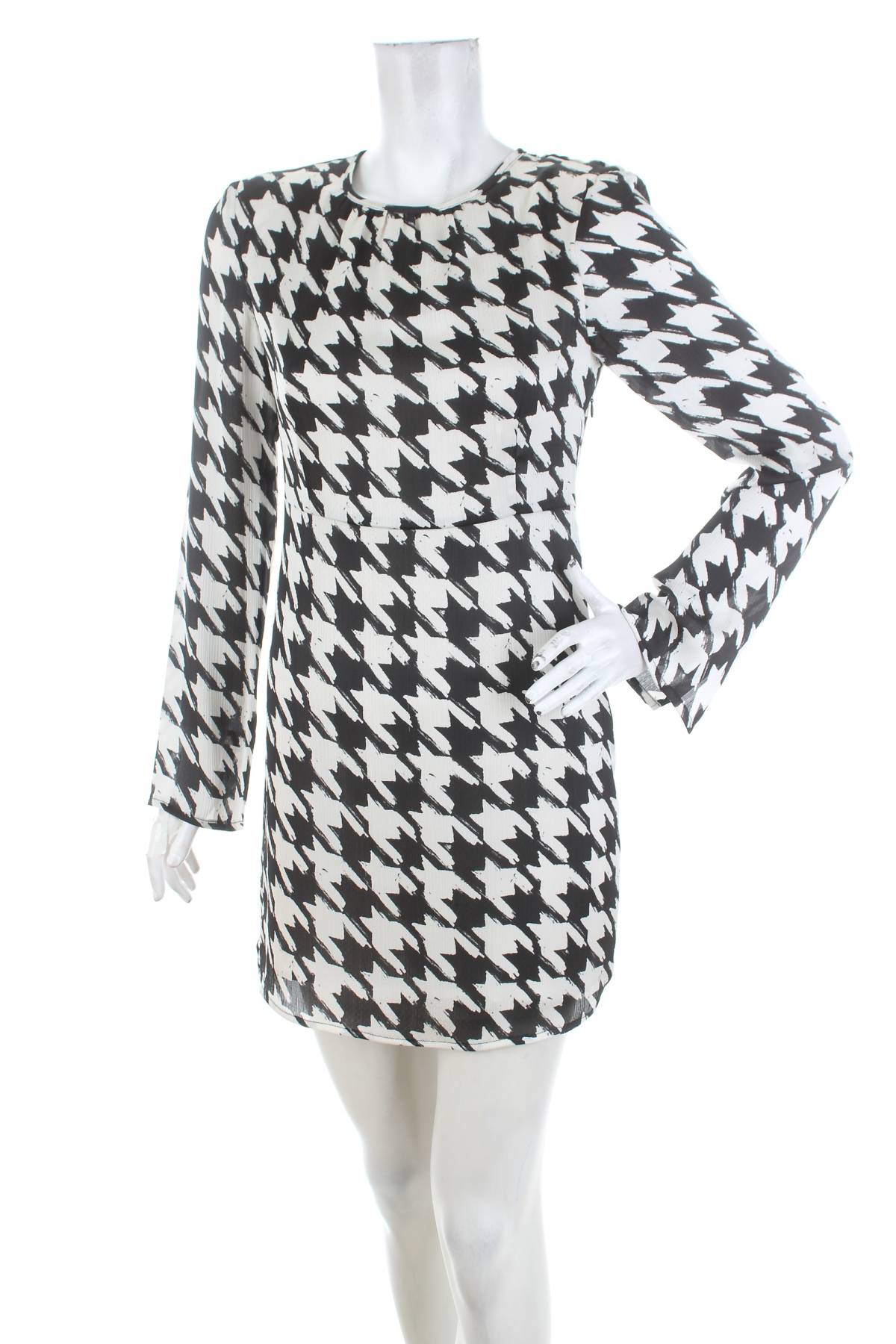 Φορέματα Mango1