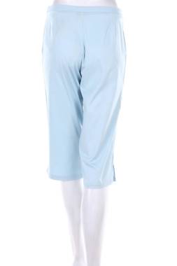 Дамски къс панталон Nike2 - Contour.bg Дамски къс панталон Nike2