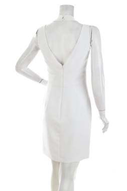 Φορέματα Guess2