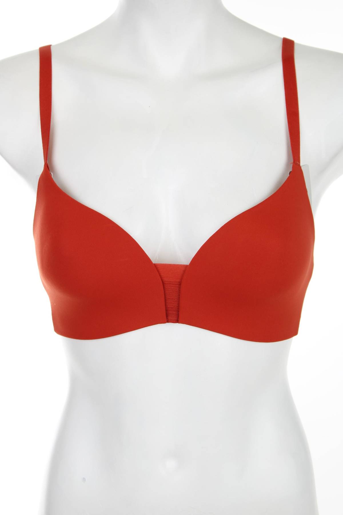 Сутиен Triumph1 - Contour.bg Сутиен Triumph1
