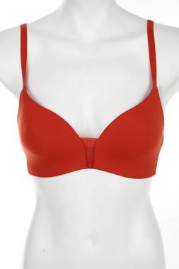 Сутиен Triumph1 - Contour.bg Сутиен Triumph1