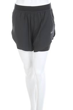 Дамски шорти Reebok1