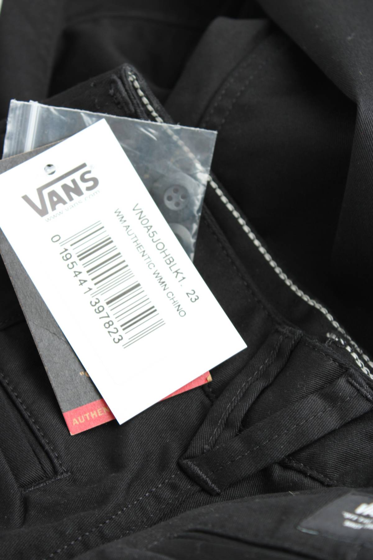 Дамски панталон Vans2