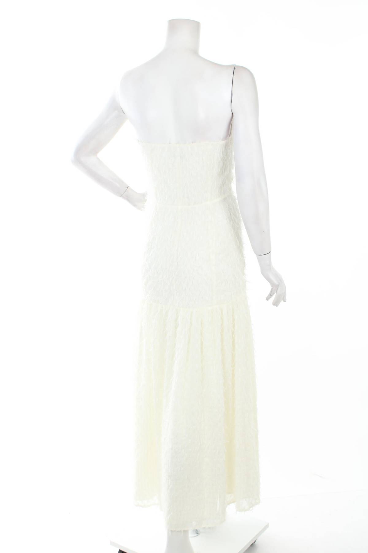 Φορέματα Michelle Keegan2