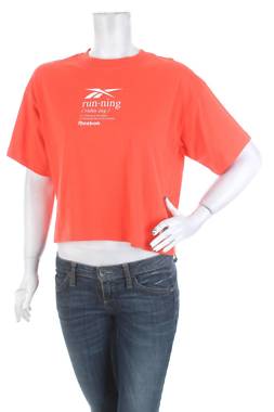 Дамска спортна тениска Reebok1