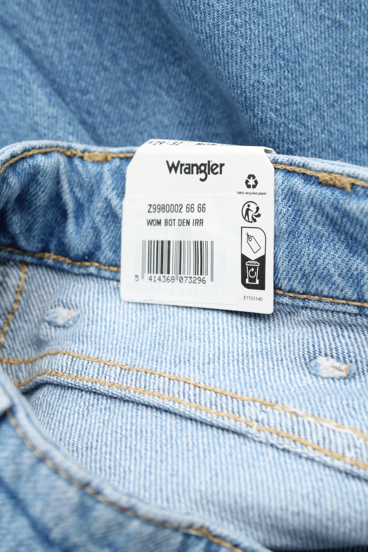 Дамски дънки Wrangler3