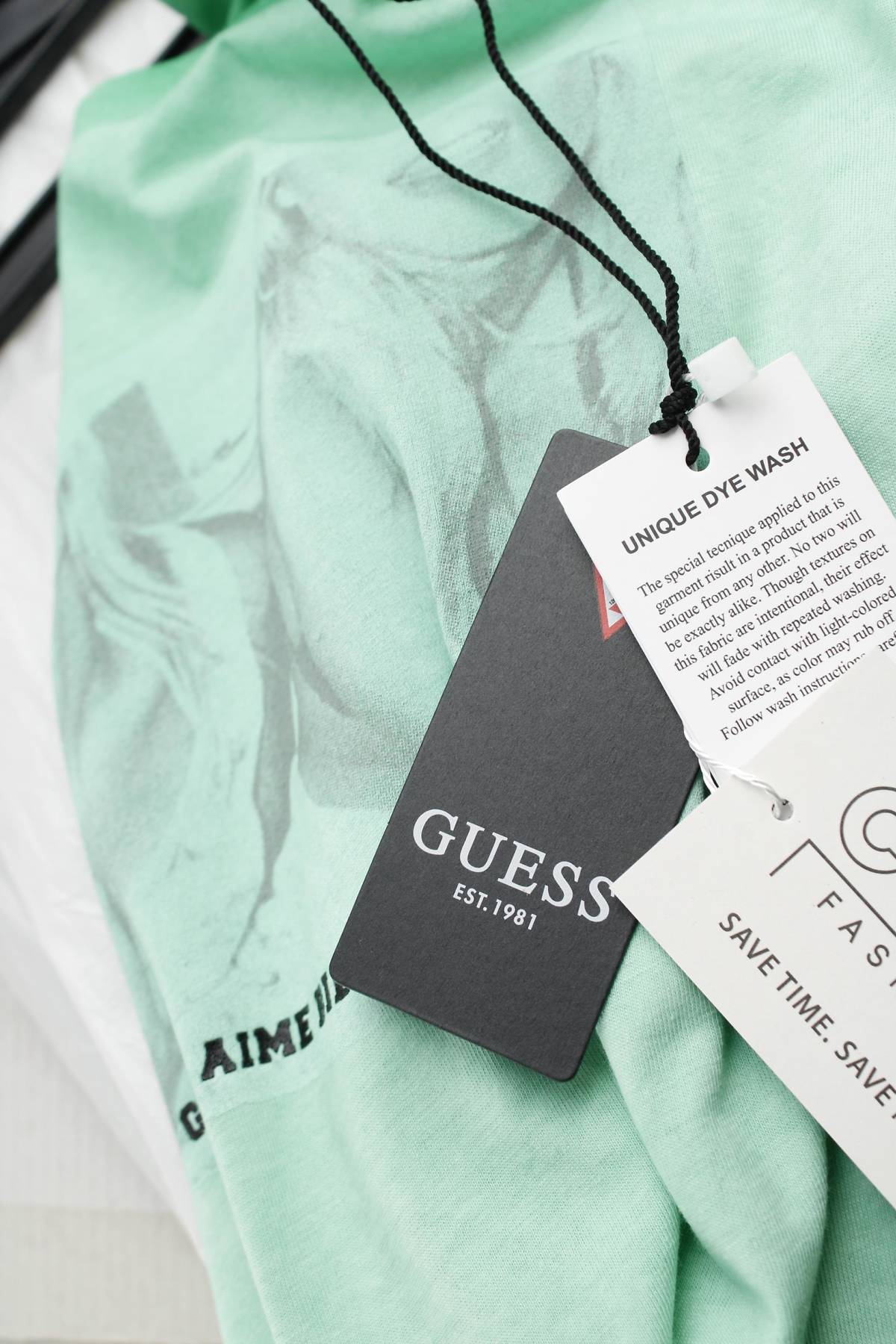 Παιδικό t-shirt Guess3
