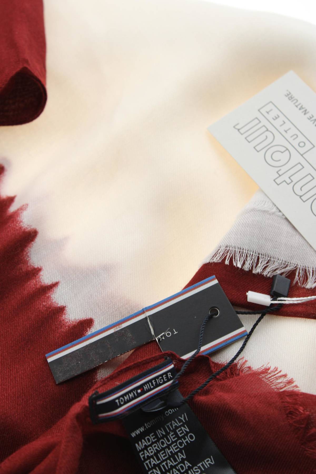 Φουλάρι Tommy Hilfiger3