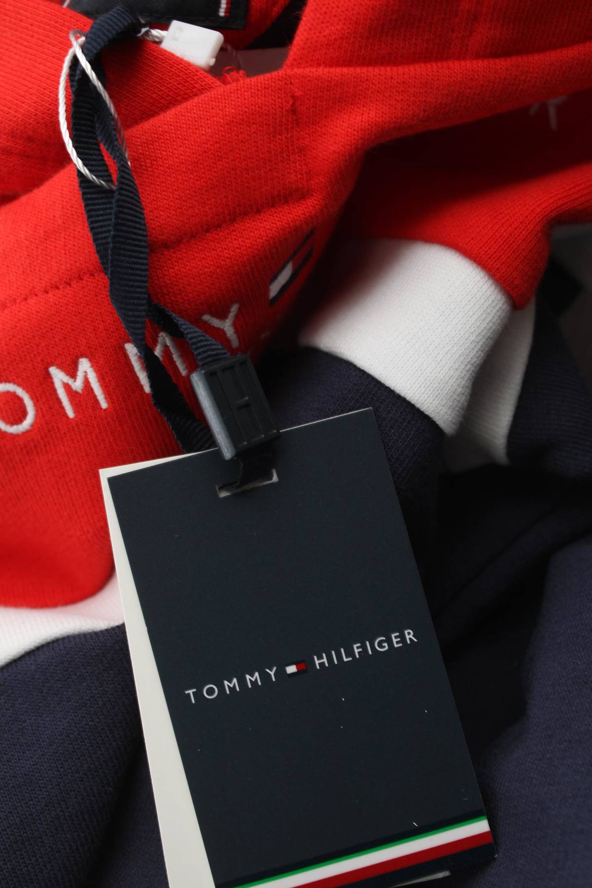 Детски комплект Tommy Hilfiger3