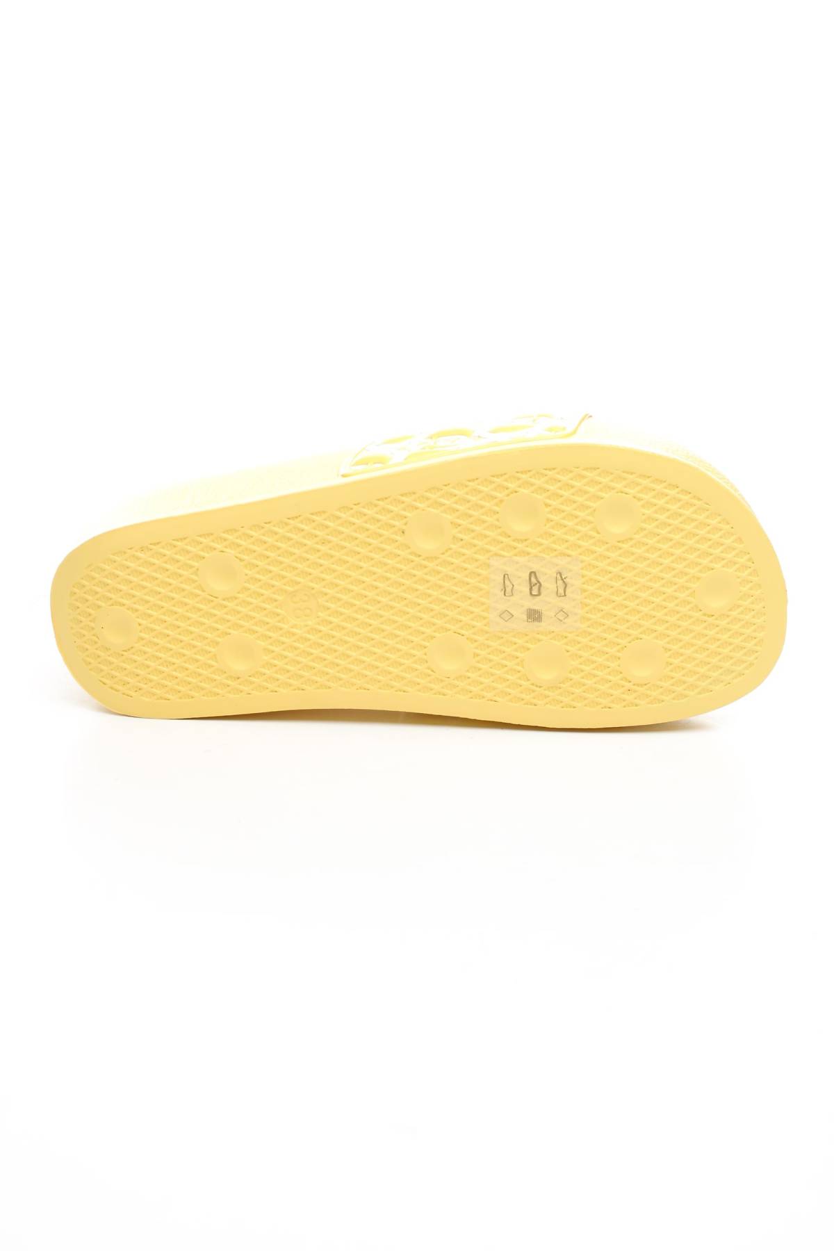 Чехли Liu Jo5 - Contour.bg Чехли Liu Jo5