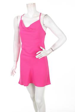 Φορέματα Only1