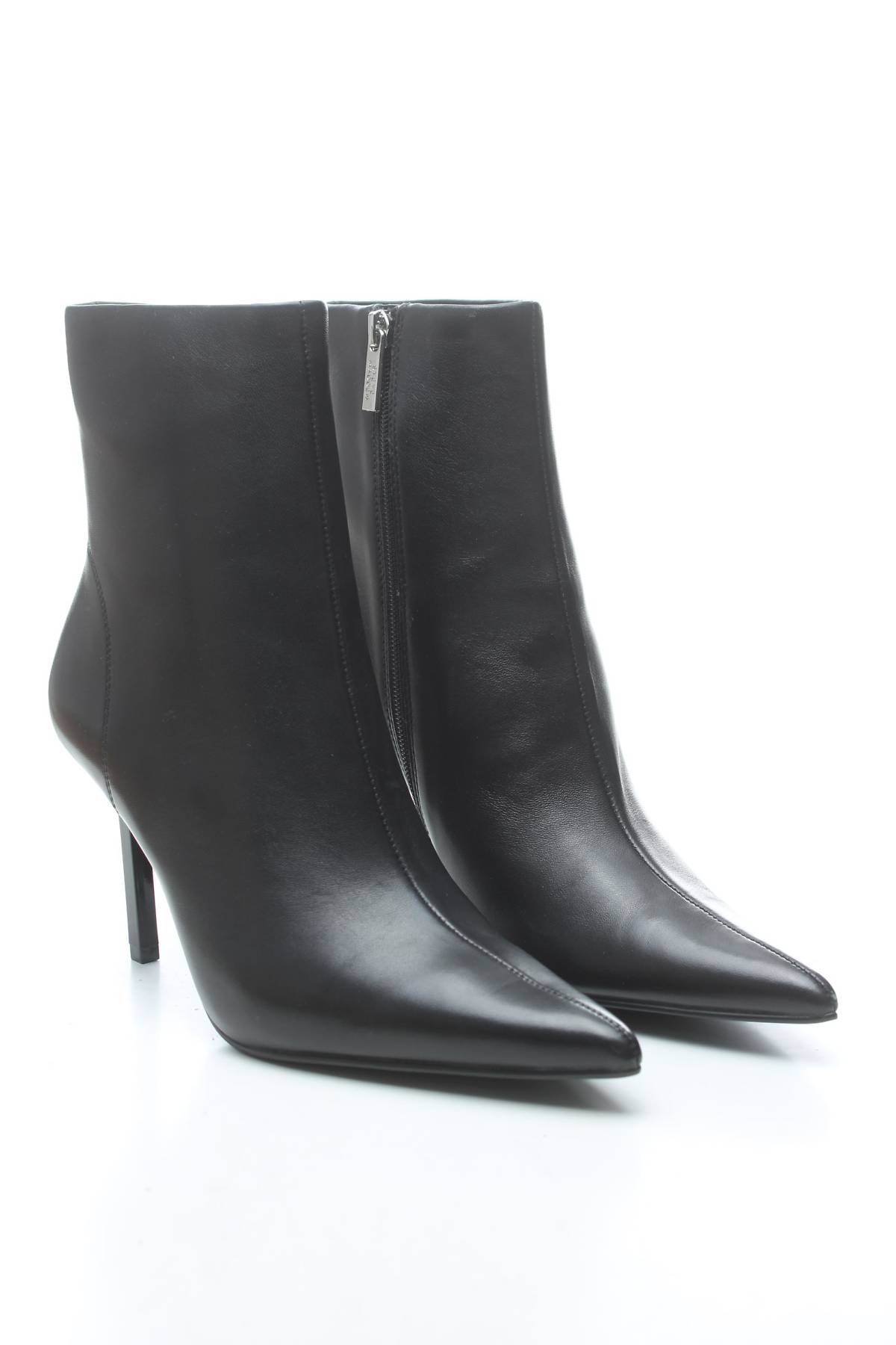 Дамски боти Steve Madden3