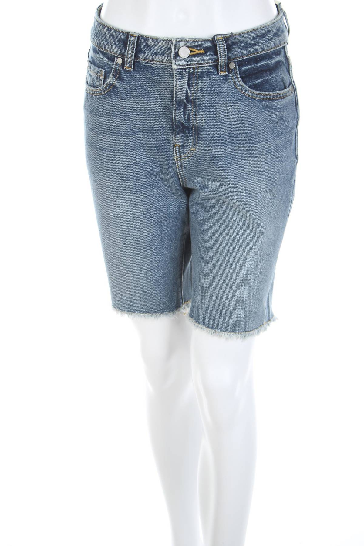 Дамски къси дънки Superdry1