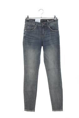 Дамски дънки Guess1