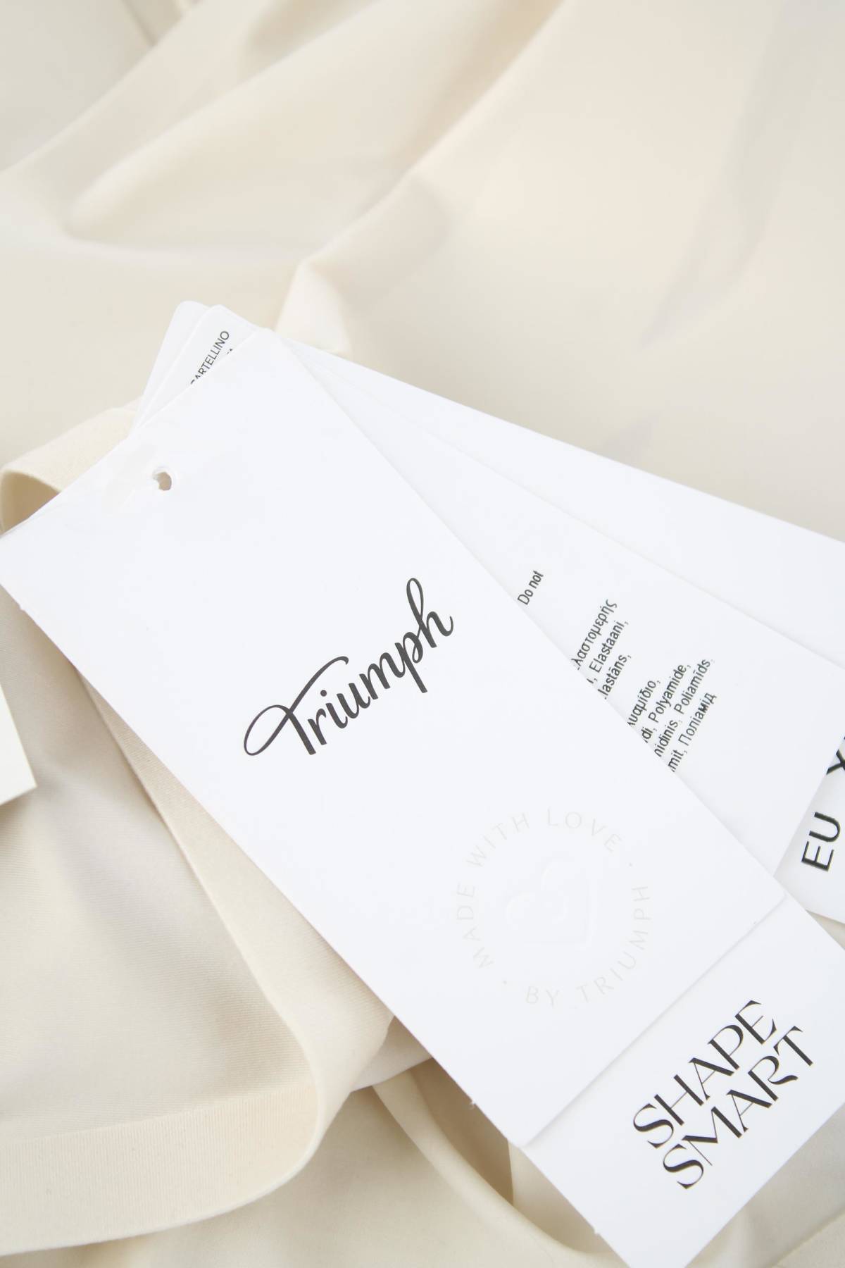 Стягащо бельо Triumph3