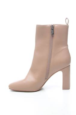 Дамски боти Steve Madden2