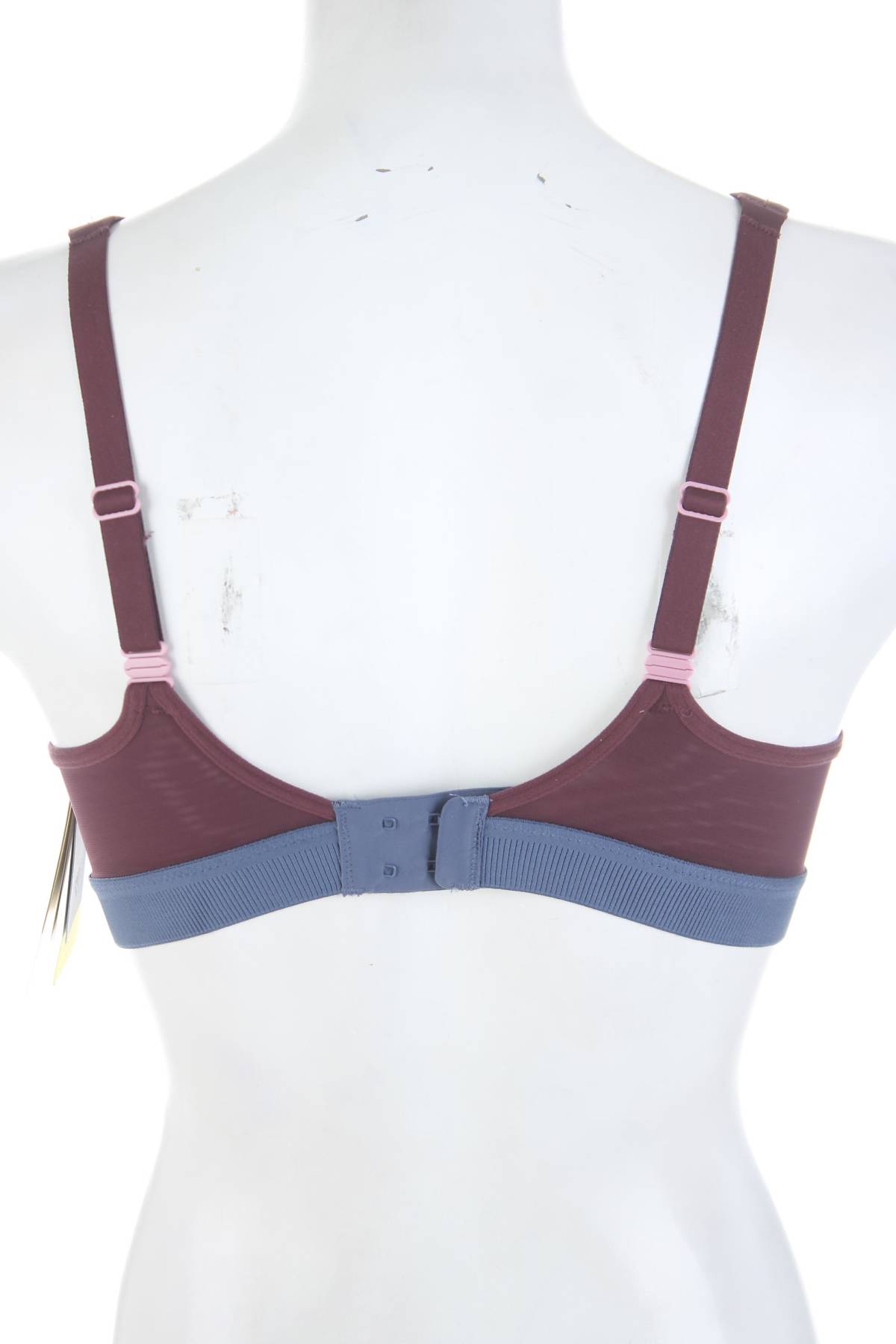 Спортен сутиен Triumph Triaction2