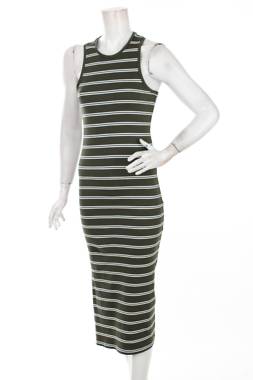 Φορέματα Only1