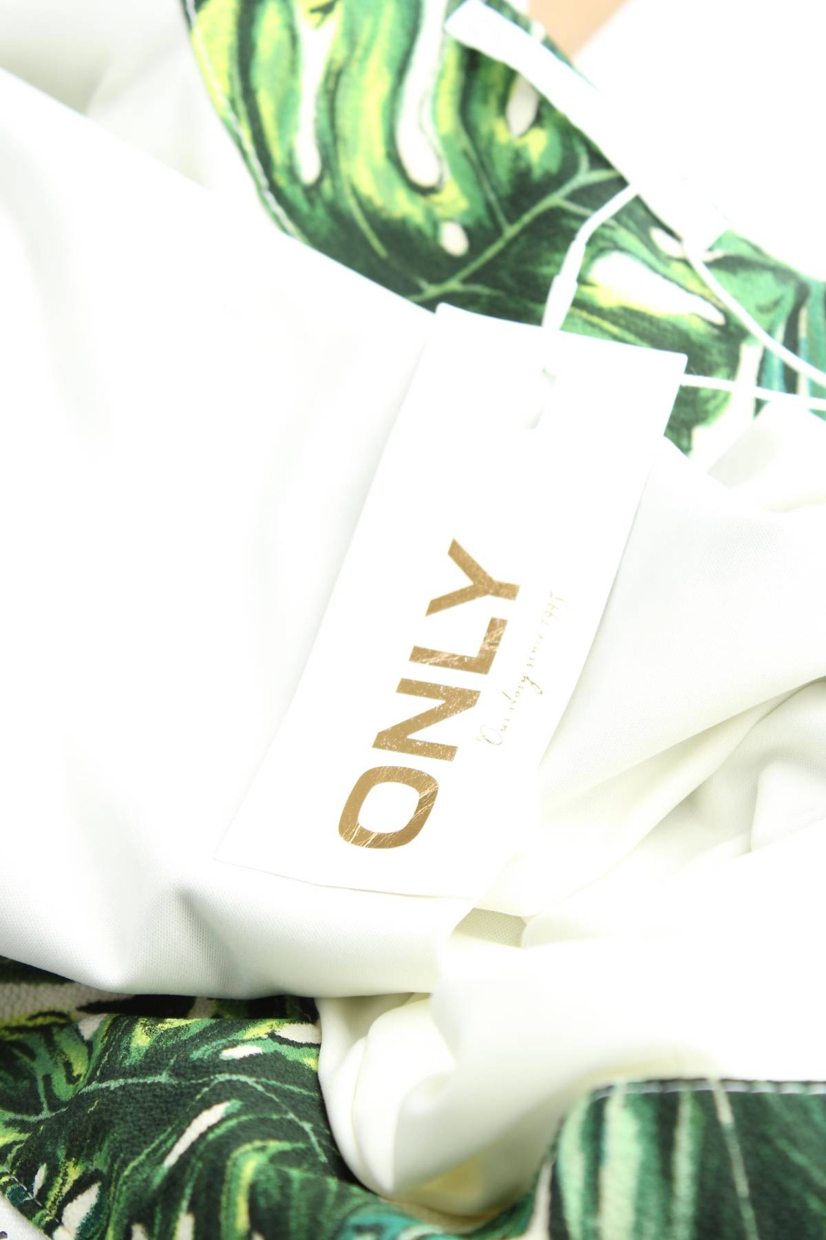 Γυναικείο μπουφάν Only4