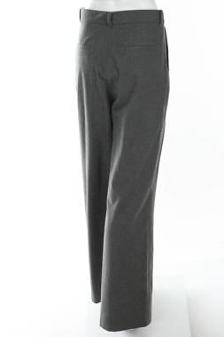 Γυναικείο παντελόνι Lacoste2