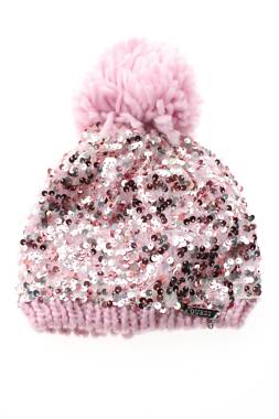 Детска шапка Guess1