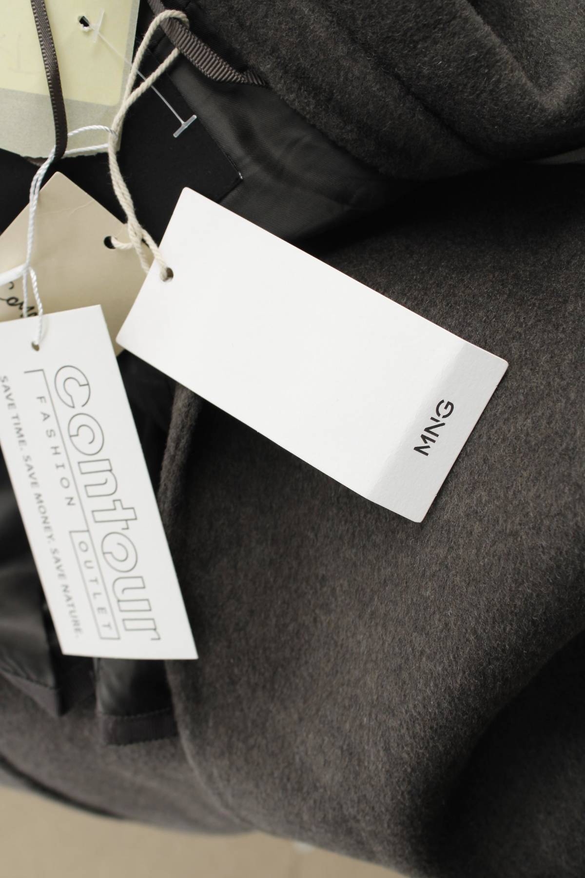 Дамско палто Mango4