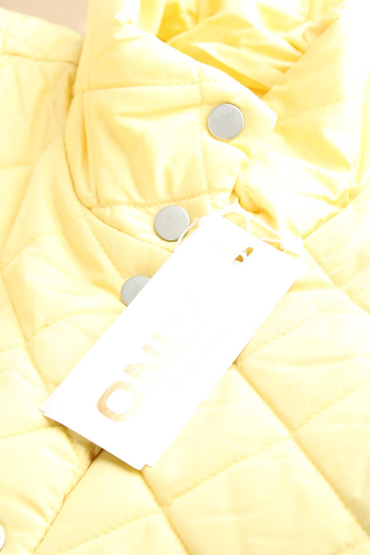 Дамски елек Only3