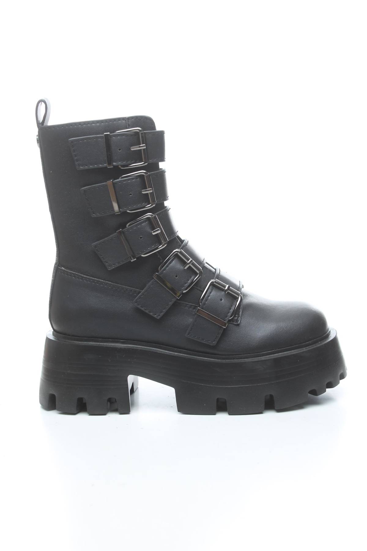 Γυναικεία μποτάκια Steve Madden1