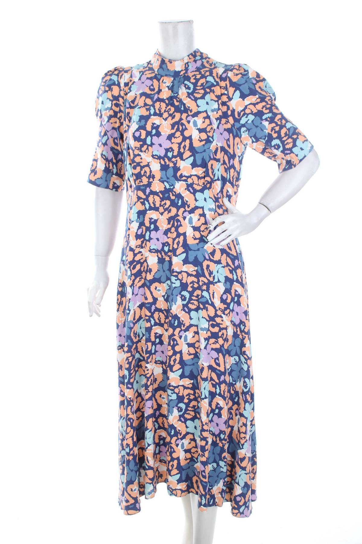 Рокля Closet London1