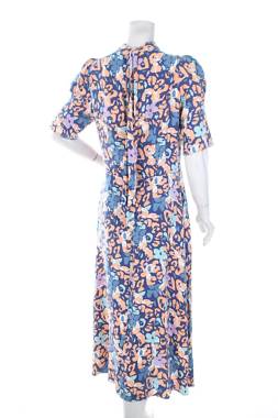 Рокля Closet London2