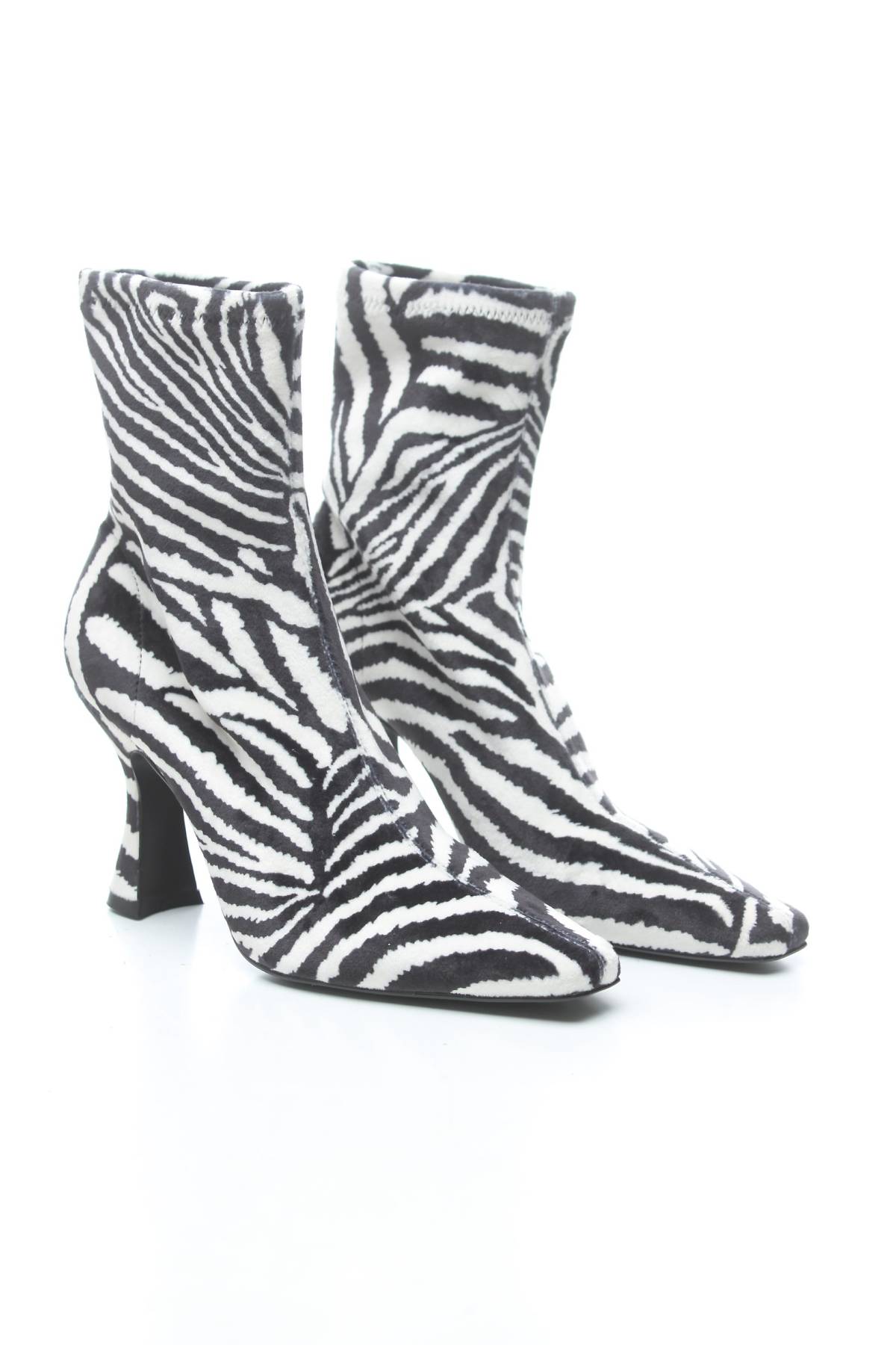 Дамски боти Steve Madden3