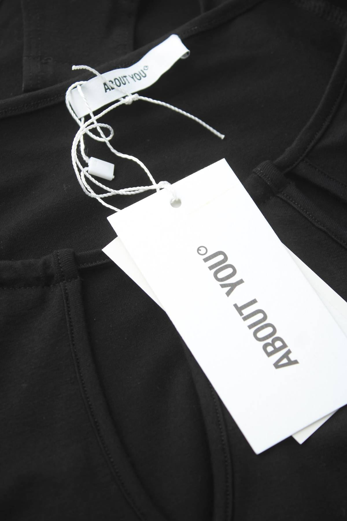 Γυναικεία μπλούζα-κορμάκι About You3