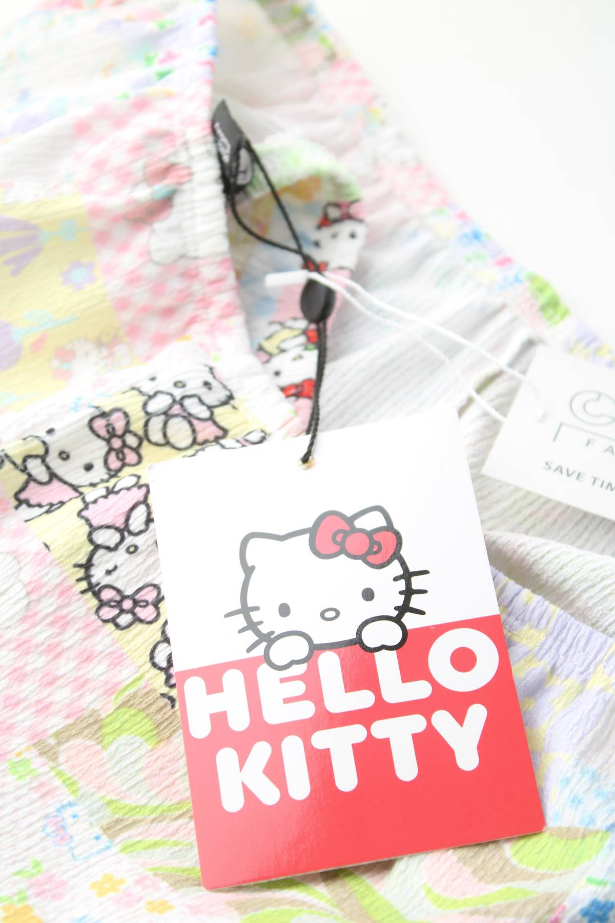 Дамски потник Hello Kitty3