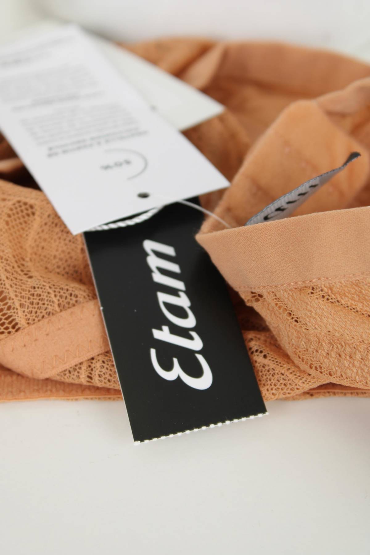 Сутиен Etam3