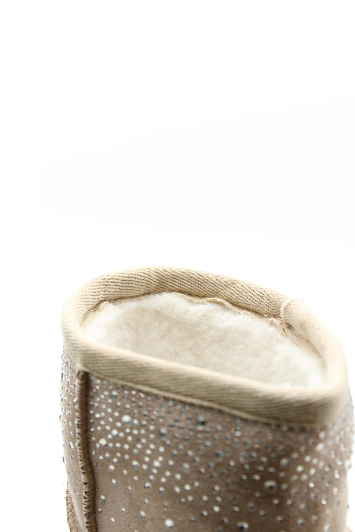 Γυναικεία μποτάκια Steve Madden5