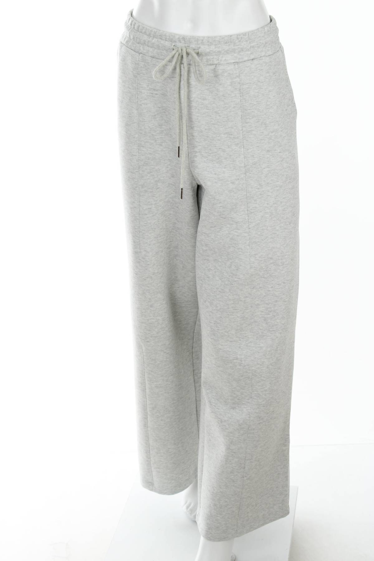 Дамско спортно долнище Michelle Keegan1