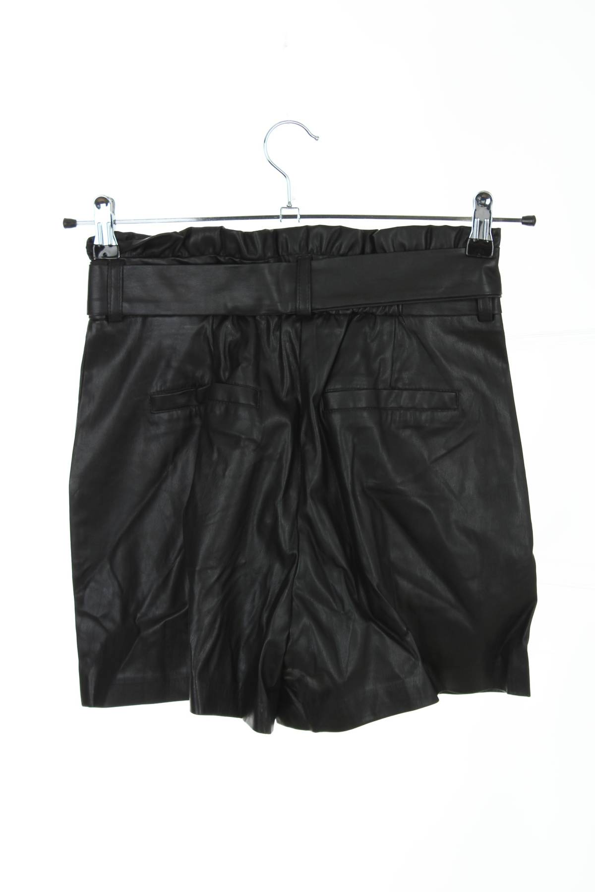 Дамски къс кожен панталон DANTE62