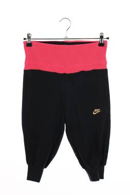Детски спортен панталон Nike1