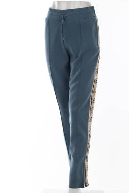 Γυναικείο αθλητικό παντελόνι Guess1 - Contourshop.gr Γυναικείο αθλητικό παντελόνι Guess1