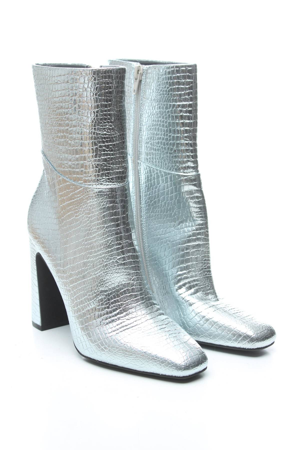 Дамски боти Steve Madden3