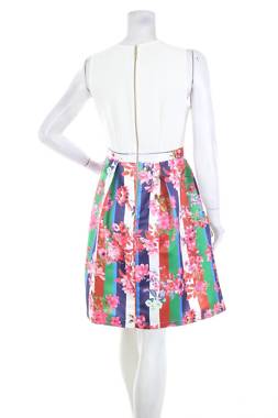 Φορέματα Closet London2