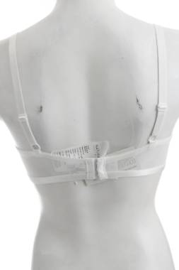 Сутиен Naturana2