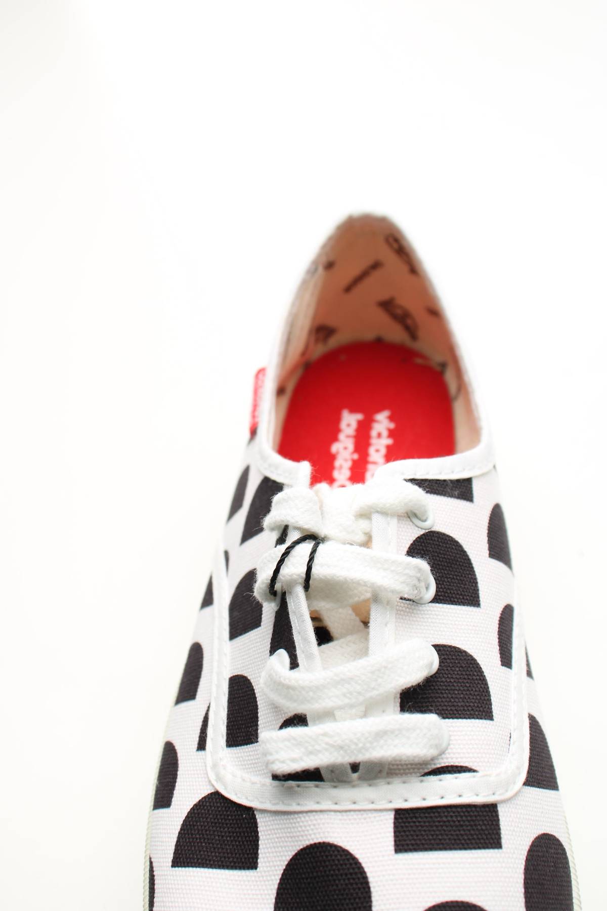 Sneakers Desigual x Victoria5 - Contourshop.gr Sneakers Desigual x Victoria5