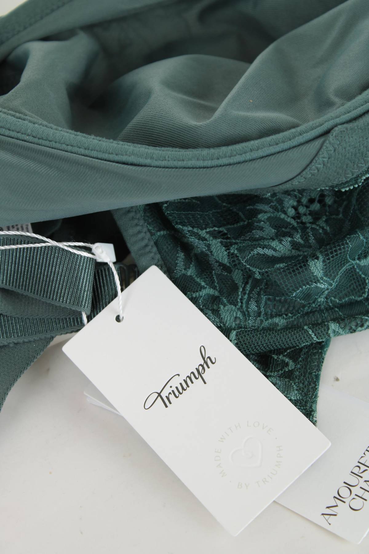 Сутиен Triumph3 - Contour.bg Сутиен Triumph3