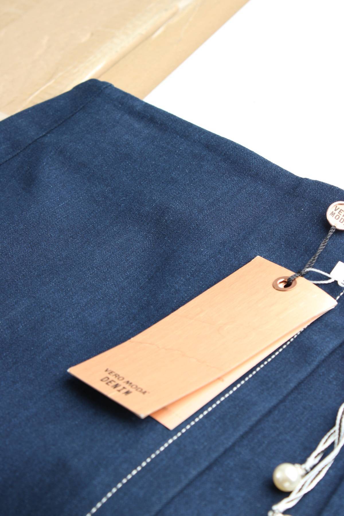 Φούστα Vero Moda3